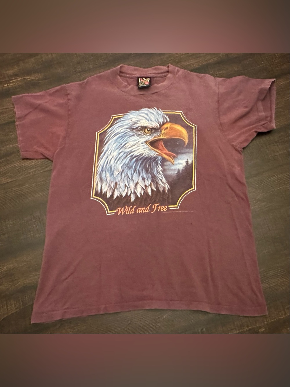 Vtg 3D Emblem Wild and Free Bald Eagle Shirt Men's Med Maroon USA